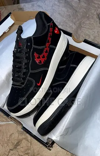 Nike Air Force 1 Low