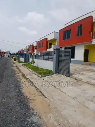 2bdrm Townhouse/Terrace in Ana Rooms, Tema Metropolitan for sale