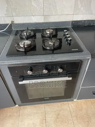 Quality Cooker + Oven + Extractor | Excellent Condition | Moving Sale