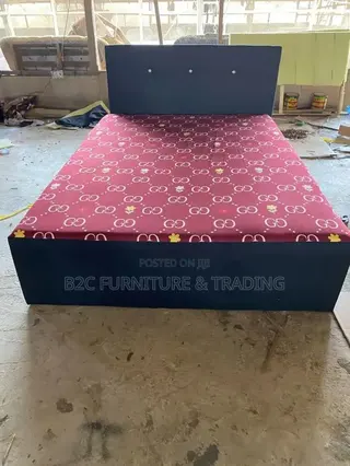 Double Bed Inbuilt