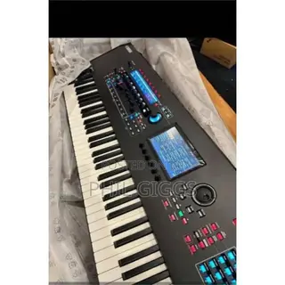 Yamaha Montage M8x 88 Weighted Keys