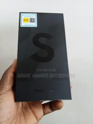 New Samsung Galaxy S22 5G 256 GB Black