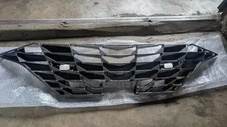 Hyundai Elantra 2021 - 2023 Front Grille / Front Shell