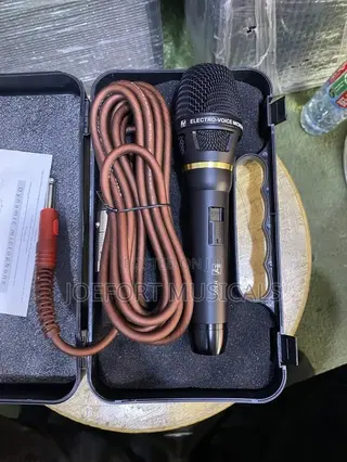 EV Cord Microphone