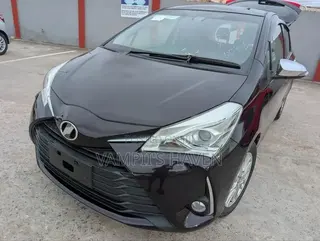 Toyota Vitz 1.3 FWD 5dr 2018 Purple