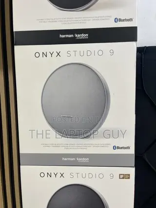 Onyx Studio 9