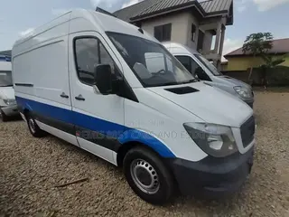 Mercedes-Benz Sprinter 2006 White