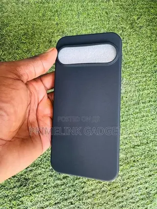 Silicone Black Case for Google Pixel 9,9 Pro and 9 Pro Xl