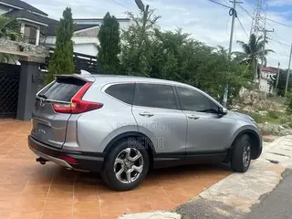 Honda CR-V 2019 Silver