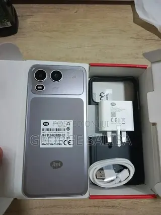 Itel A200 64 GB Silver