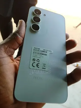 Tecno Spark 40 Pro 128 GB Silver