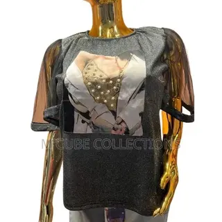 Women's Graphic Mesh Sleeve Top – Black Glitter With Fashion Print