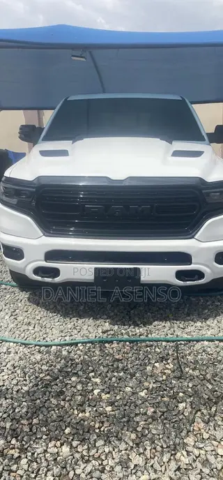Dodge RAM 2023 White