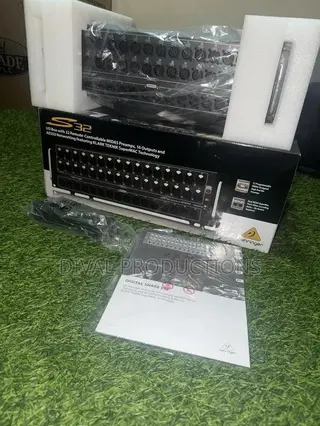 Behringer S32 32 X 16 Digital I/O Box