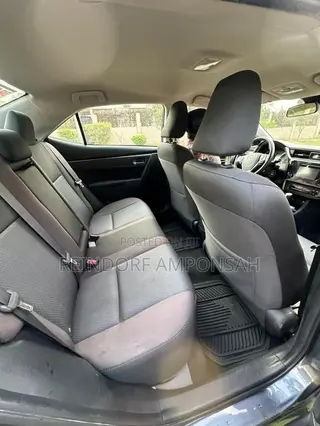 Toyota Corolla 2017 Gray