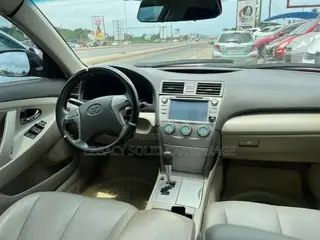 Toyota Camry 2010 Red