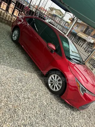 Toyota Corolla LE 2020 Red