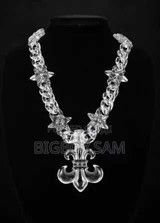 Necklace Cgrine Hearts