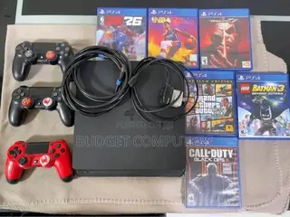 Play Station 4 Slim