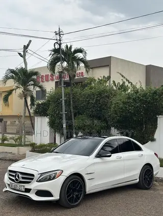 Mercedes-Benz C300 Luxury 4Matic Sedan AWD (2.0L 4cyl 7A) 2016 White