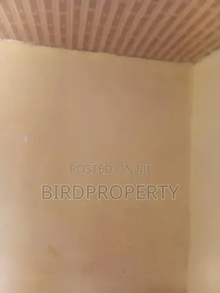 1bdrm House in Bird-Group, Baah Yard for rent