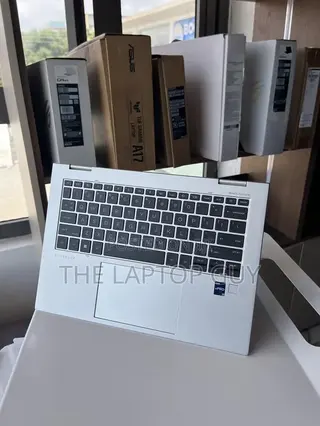 Laptop HP EliteBook x360 1040 G10 32GB Intel Core i7 SSD 1T