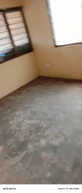 1bdrm Apartment in Dansoman Children for rent