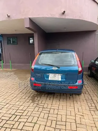 Nissan Almera 2009 Blue