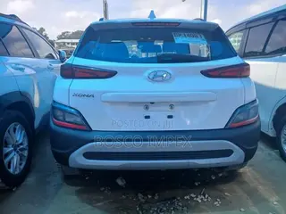 Hyundai Kona 2022 White