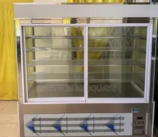 Display Chiller for Desserts, Cocktails Etc.
