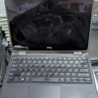 Laptop Dell Latitude 3190 2-in-1 8GB Intel Pentium SSD 128GB