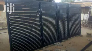Sliding Gate