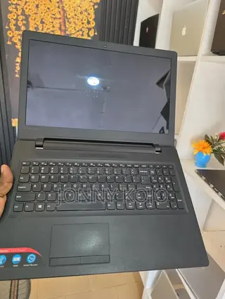 Laptop Lenovo IdeaPad 110 8GB Intel Core i5 HDD 1T