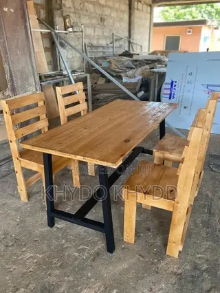Dining Table Unit (Pallette Mode)
