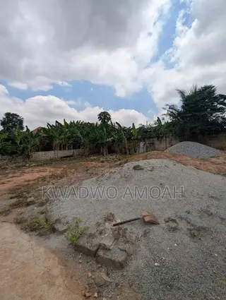 Full Plot Available for Sale at Ayawaso ( Ofori Amposah)