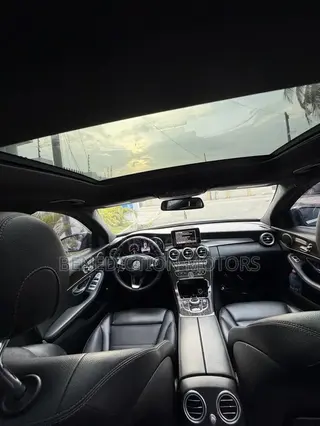 Mercedes-Benz C300 Base C300 RWD Sedan 2018 Blue