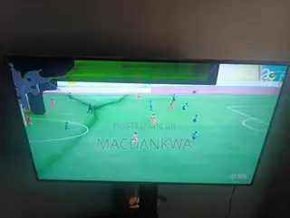 43" Crystal UHD 4K Smart Samsung TV