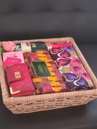 Mothers Day, Birthday, Cloth, Spray Gift Hamper