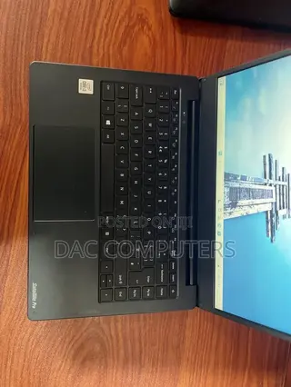Laptop Dynabook Satellite Pro A40-J 4GB Intel Core i3 SSD 128GB