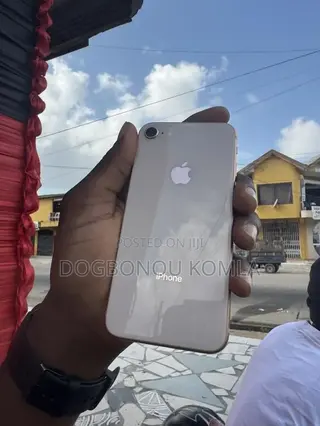 Apple iPhone 8 64 GB White