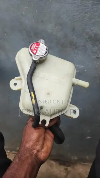 2017- 2022 Honda CR-V and Civic Radiator Coolant Reservoir (HO)