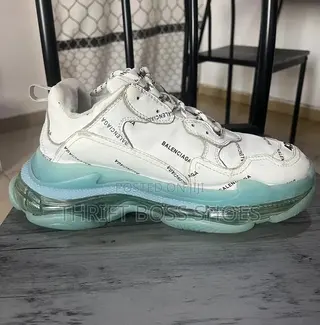 Balenciaga Triple S