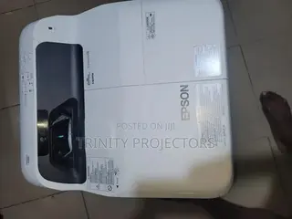 Epson PowerLite 680