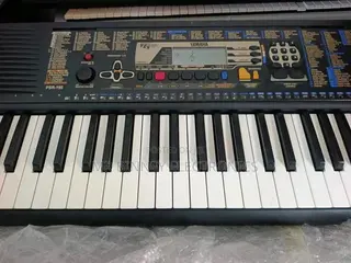 Yamaha Psr195
