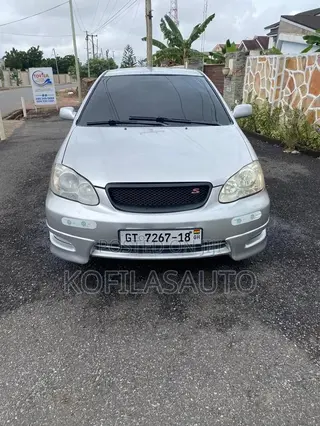 Toyota Corolla 2010 Silver