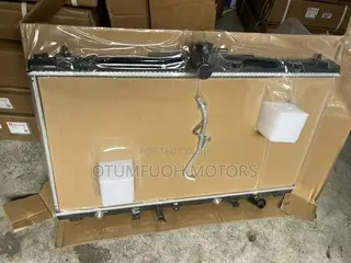 Toyota Camry Spider 2012 2013 2014 2015-2017 Radiator (Water Tank)