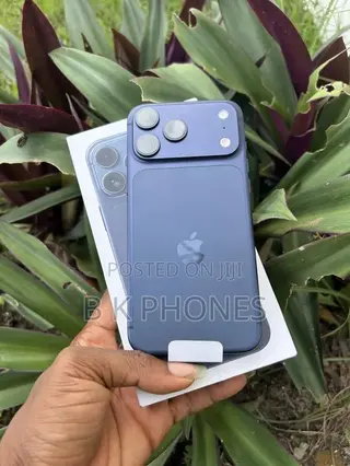 New Apple iPhone 17 Pro Max 512 GB Blue