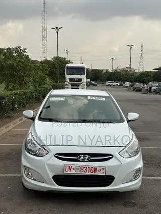 Hyundai Accent SE Sedan 2017 White