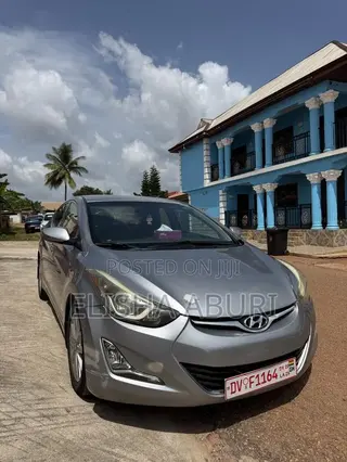 Hyundai Elantra SE Sedan FWD (1.8L 4cyl 6A) 2016 Silver