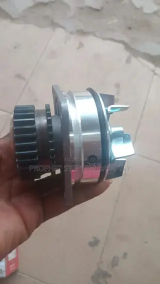 Toyota Yaris, Vitz Water Pump